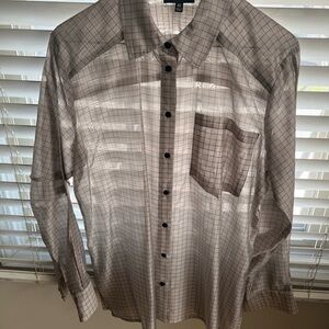 Woman’s Pale Gray Blouse